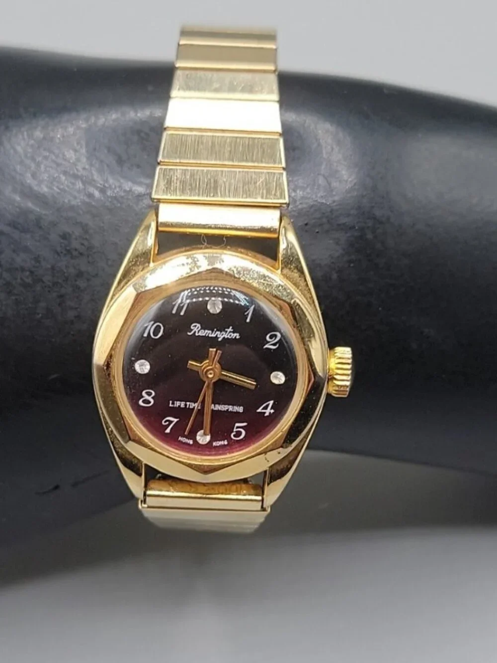 Remington Manual Wind Watch Ladies 24mm Burgundy Dial 6